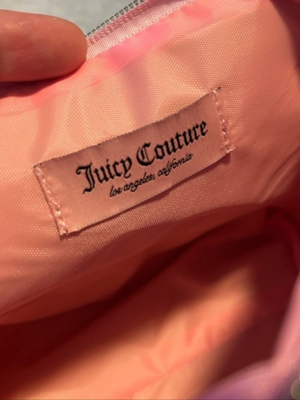 JUICY COUTURE PINK COSMETIC BAG WITH TRAVEL BOTTLE AND BLACK DUST BAG/NWT - Picture 14 of 15